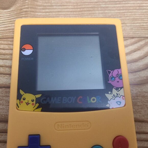 Gameboy Color (Pokemon Re-shell) handheld game - Picture 4 of 5
